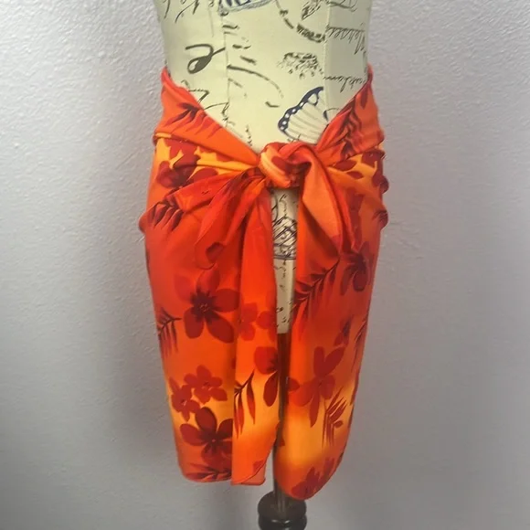 Swimsuit Cover - Picture 2 of 5